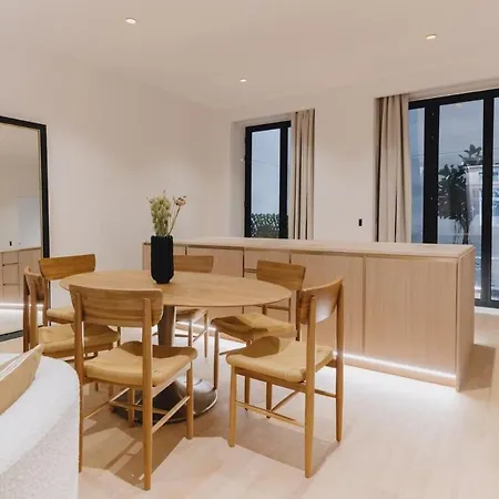 Апартаменты Large And Calm 2br With Ac & Patio Париж