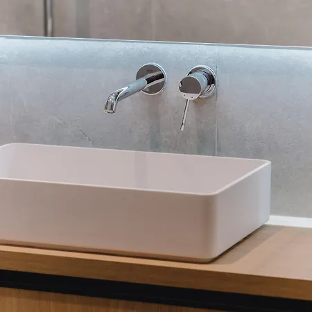 Large And Calm 2br With Ac & Patio Appartamento