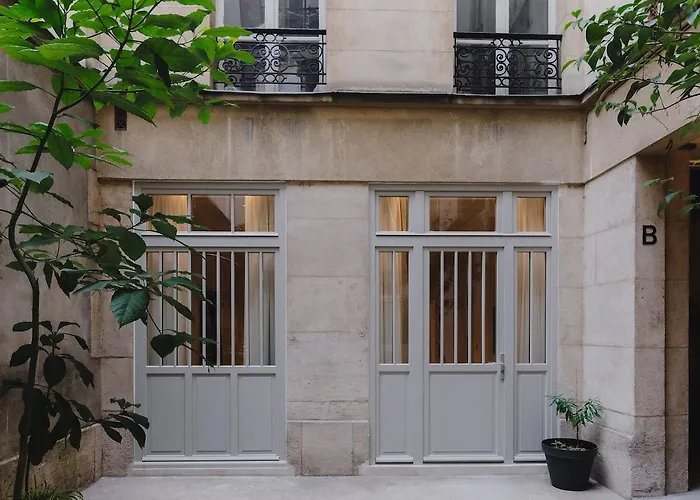 Large And Calm 2br With Ac & Patio