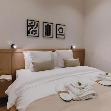 Large And Calm 2br With Ac & Patio Daire *